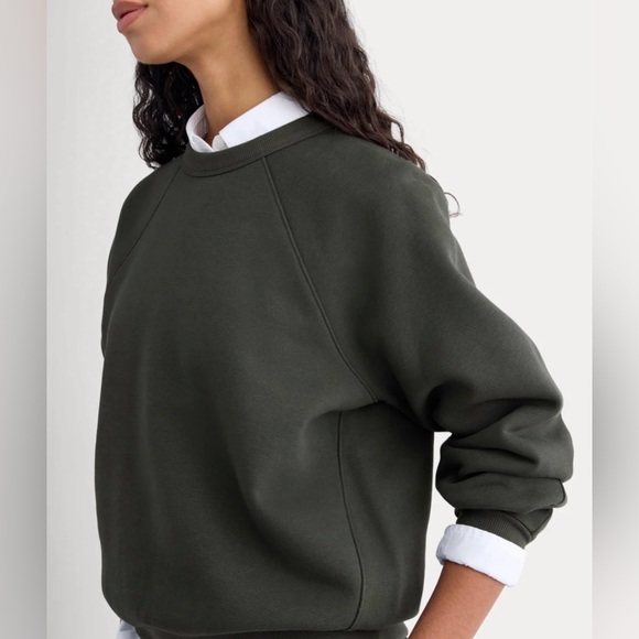 Everlane Luxe Fleece Raglan Crewneck - Picture 2 of 7